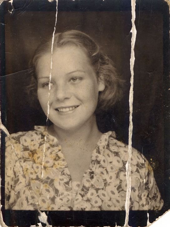 Gemini Old Photo Restoration Prompts